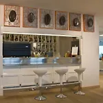 Alexander Museum Palace מלון פסארו