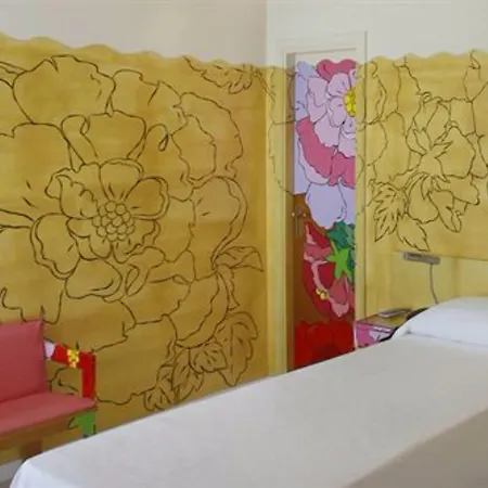 Alexander Museum Palace Hotel