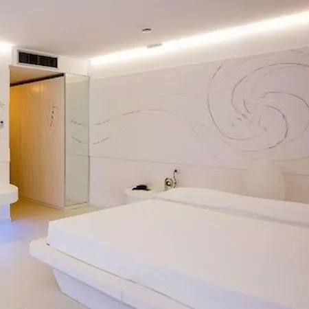 Alexander Museum Palace Pesaro