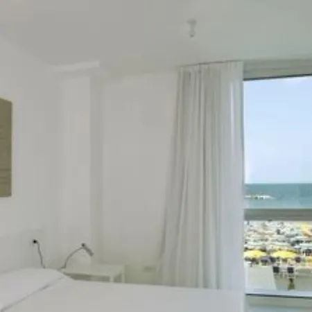 Alexander Museum Palace Hotel