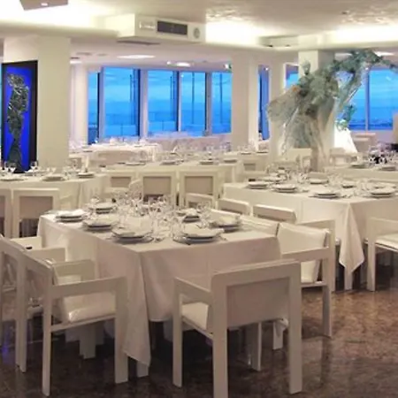 Hotel Alexander Museum Palace