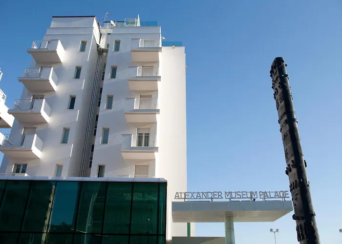 Hotel Alexander Museum Palace 4*