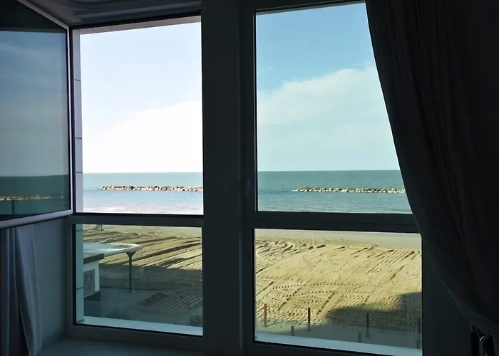 Alexander Museum Palace Hotel