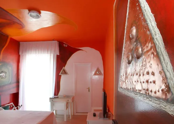 Alexander Museum Palace Hotel